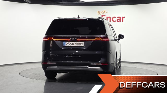 Kia CARNIVAL 9-Seater Signature купить на сайте DeffCars