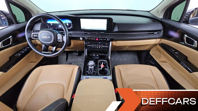 Kia CARNIVAL Gasoline 9-Seater Signature купить на сайте DeffCars