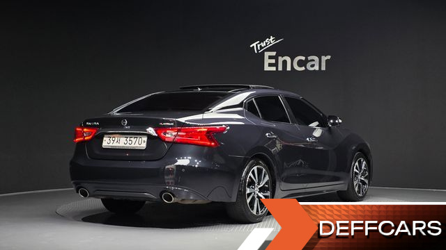 Nissan MAXIMA 3.5 Platinum купить на сайте DeffCars