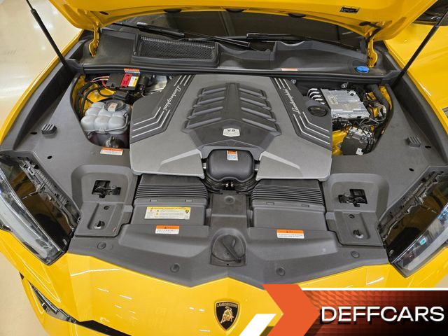 Lamborghini URUS 4.0 V8 купить на сайте DeffCars