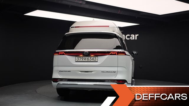 Kia CARNIVAL Gasoline 7-Seater Hi-Limousine Signature купить на сайте DeffCars