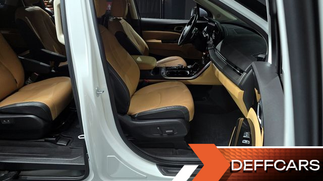 Kia CARNIVAL 9-Seater Noblesse купить на сайте DeffCars