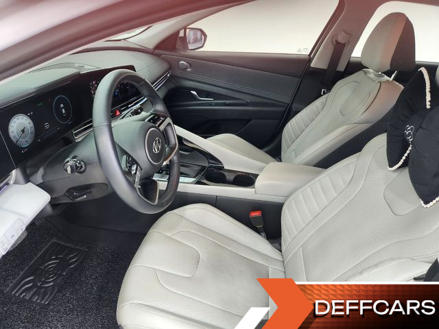 Hyundai AVANTE 1.6 Inspiration купить на сайте DeffCars