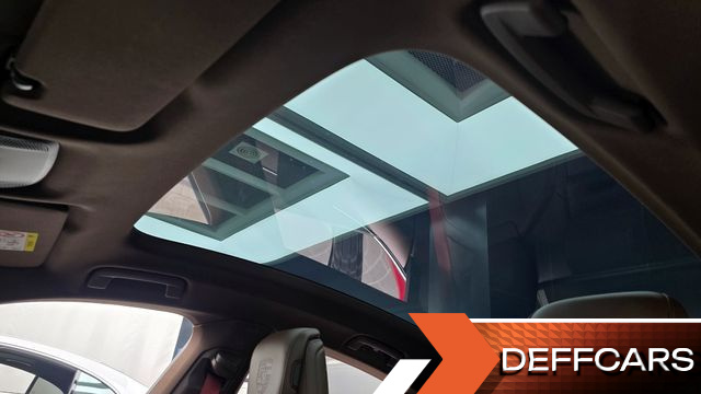 Porsche TAYCAN 4S купить на сайте DeffCars