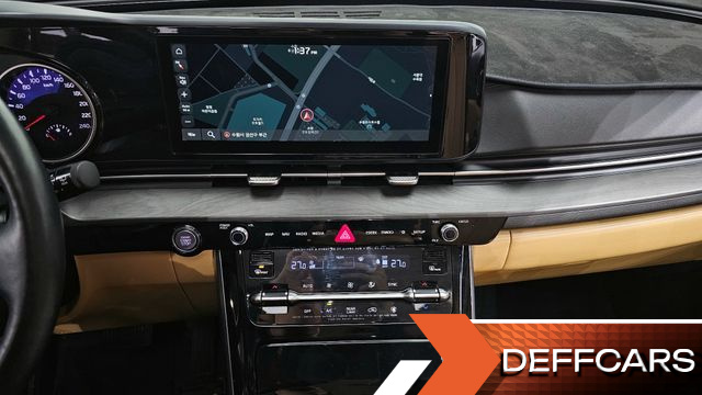Kia CARNIVAL 9-Seater Noblesse купить на сайте DeffCars