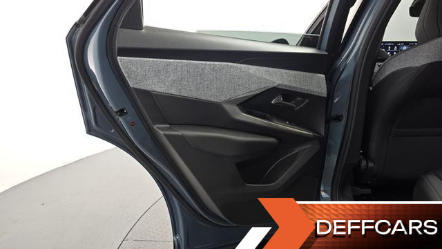 Peugeot 3008 1.2 HYbrid Allure купить на сайте DeffCars