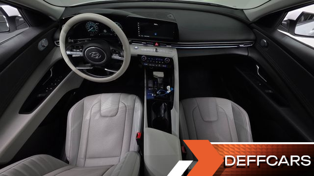 Hyundai AVANTE 1.6 Inspiration купить на сайте DeffCars