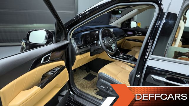 Kia CARNIVAL 7-Seater Signature купить на сайте DeffCars