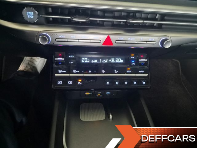 Hyundai GRANDEUR 2,5 Gasoline 2WD Premium купить на сайте DeffCars