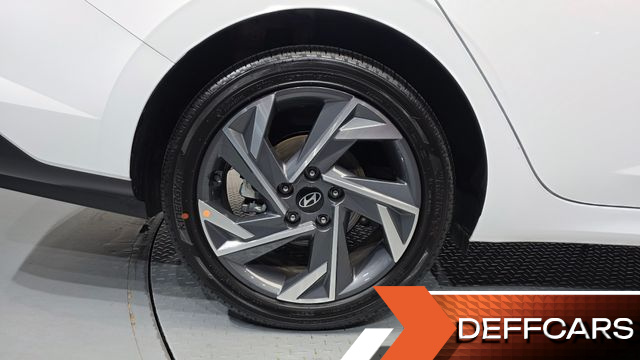Hyundai AVANTE Inspiration купить на сайте DeffCars