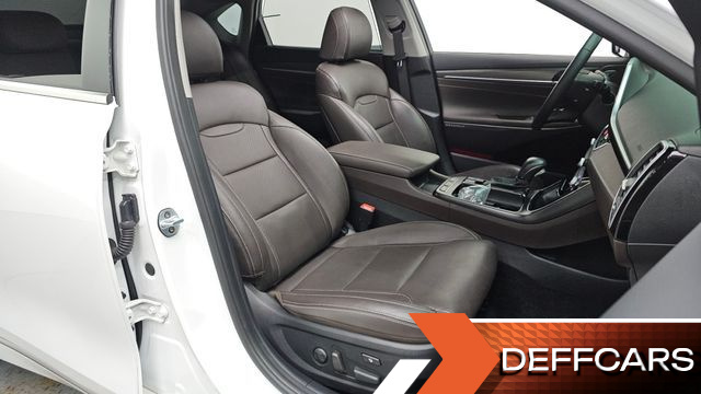 Hyundai GRANDEUR 2.4 Exclusive Special купить на сайте DeffCars