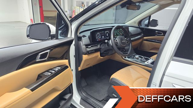 Kia CARNIVAL 9-Seater Noblesse купить на сайте DeffCars