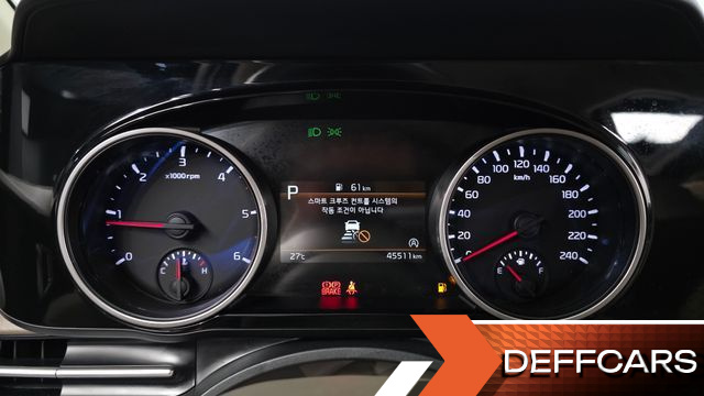 Kia CARNIVAL 9-Seater Noblesse купить на сайте DeffCars