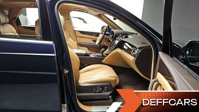 Bentley BENTAYGA 4.0 V8 купить на сайте DeffCars