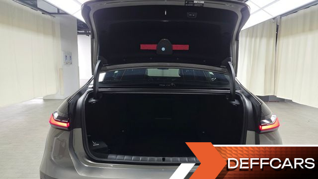 BMW 7-SERIES 740d xDrive M Sport купить на сайте DeffCars
