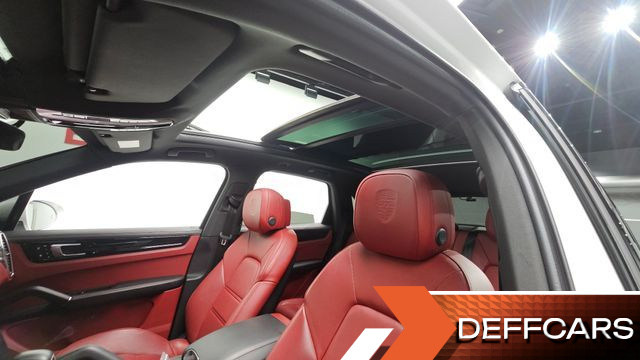 Porsche CAYENNE 3.0 купить на сайте DeffCars