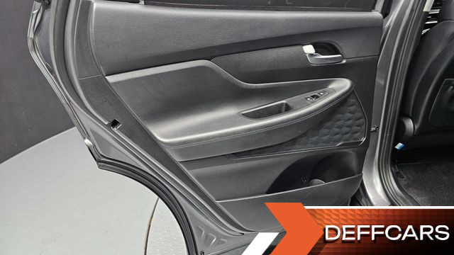 Hyundai SANTAFE Diesel 2.2 2WD Prestige купить на сайте DeffCars
