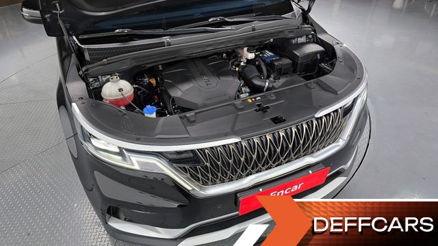 Kia CARNIVAL 9-Seater Prestige купить на сайте DeffCars