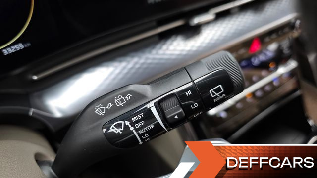 Kia CARNIVAL 9-Seater Hi-Limousine Signature купить на сайте DeffCars