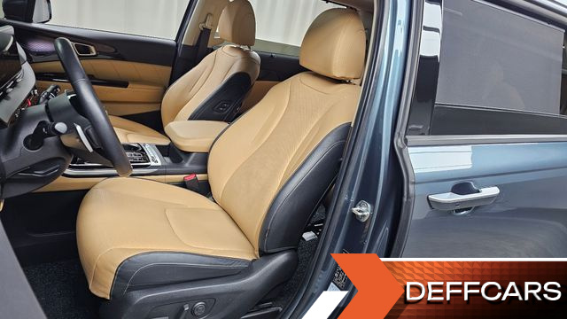 Kia CARNIVAL 9-Seater Signature купить на сайте DeffCars
