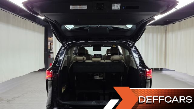 Toyota SIENNA 2.5 Hybrid 2WD купить на сайте DeffCars