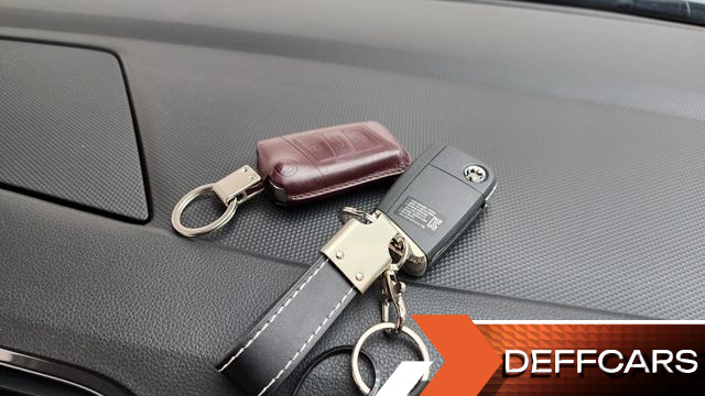 Volkswagen TIGUAN 2.0 TDI Prestige купить на сайте DeffCars