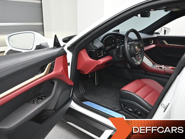 Porsche TAYCAN 4 Cross Turismo купить на сайте DeffCars