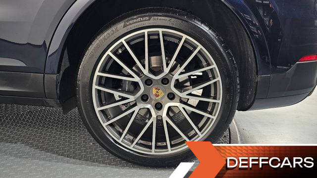 Porsche CAYENNE 3.0 купить на сайте DeffCars