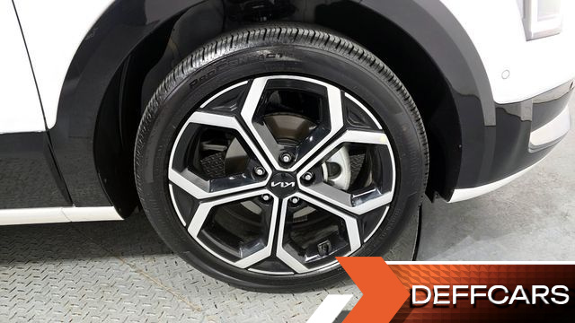 Kia NIRO Signature купить на сайте DeffCars