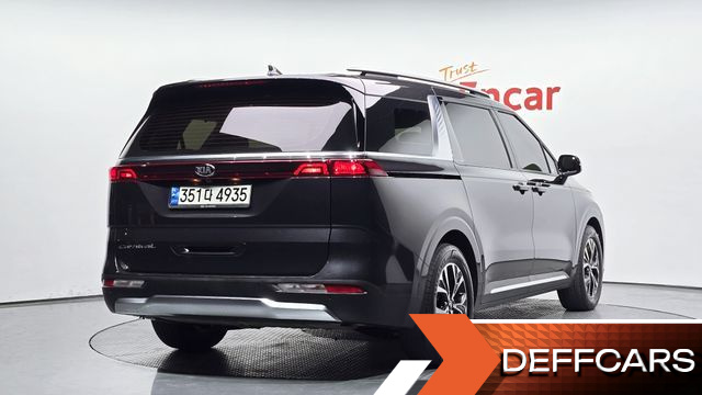 Kia CARNIVAL 9-Seater Noblesse купить на сайте DeffCars