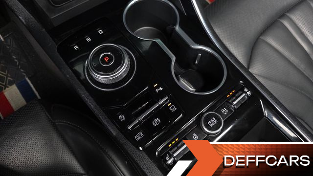 Kia K5 2.0 Signature купить на сайте DeffCars