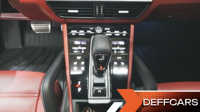 Porsche CAYENNE 3.0 PLATINUM EDITION купить на сайте DeffCars