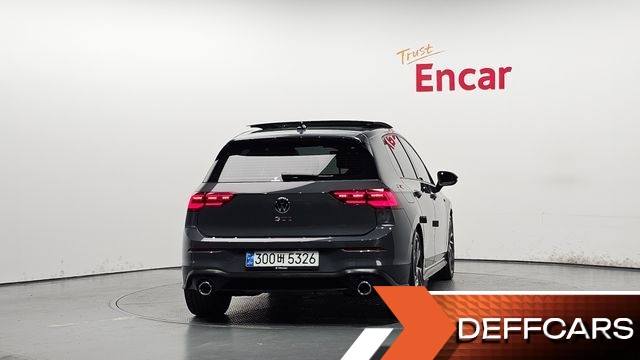 Volkswagen GOLF 2.0 GTI купить на сайте DeffCars