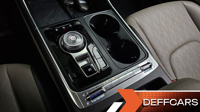 Kia CARNIVAL Diesel 9-Seater Noblesse купить на сайте DeffCars