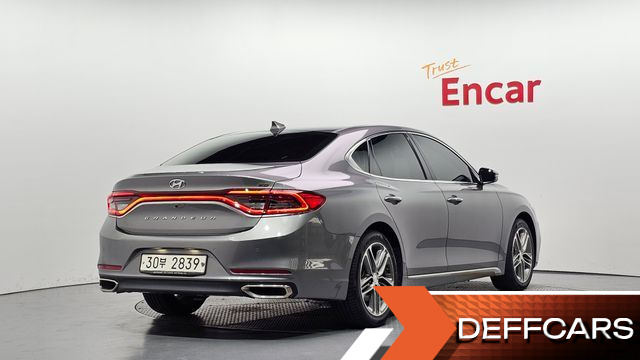Hyundai GRANDEUR 3.0 LPi Exclusive (Rental Car) купить на сайте DeffCars