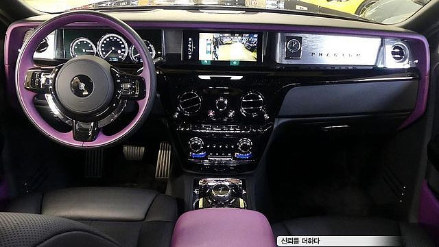 Rolls-Royce PHANTOM 6.7 EWB V12 купить на сайте DeffCars