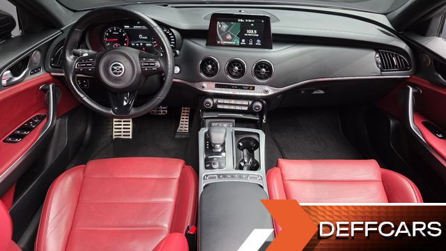 Kia STINGER 2.0 Turbo AWD Platinum купить на сайте DeffCars