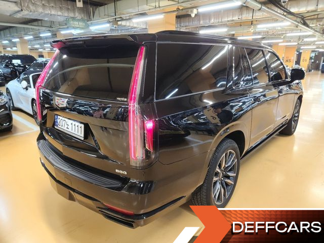 Cadillac ESCALADE 6.2 ESV ESV Sports Platinum купить на сайте DeffCars