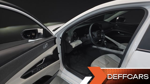 Hyundai AVANTE 1.6 Inspiration купить на сайте DeffCars
