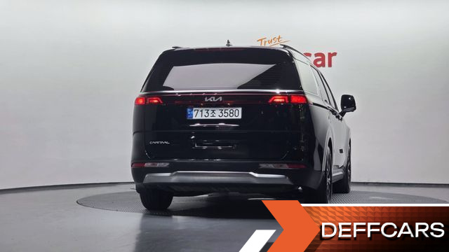 Kia CARNIVAL 11-Seater Signature купить на сайте DeffCars