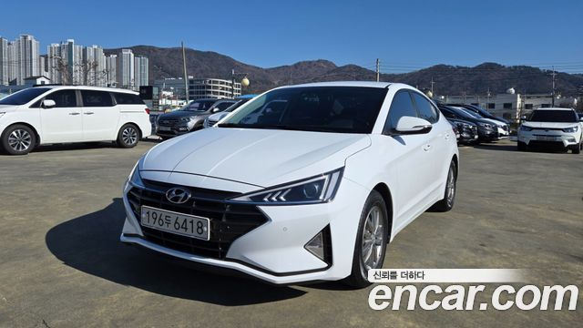 Hyundai AVANTE 1.6 Smart купить на сайте DeffCars