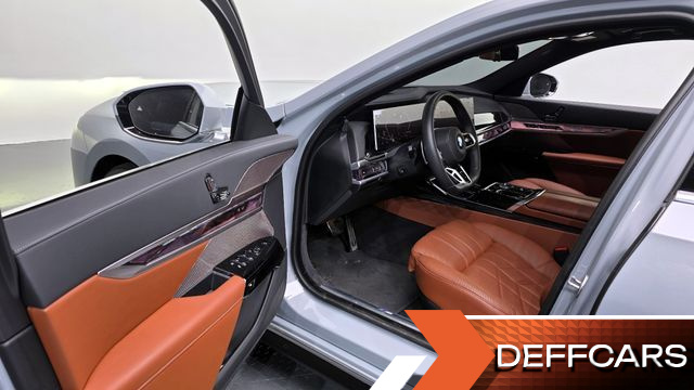 BMW 7-SERIES 740i xDrive M Sport купить на сайте DeffCars