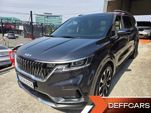 Kia CARNIVAL 7-Seater Signature купить на сайте DeffCars