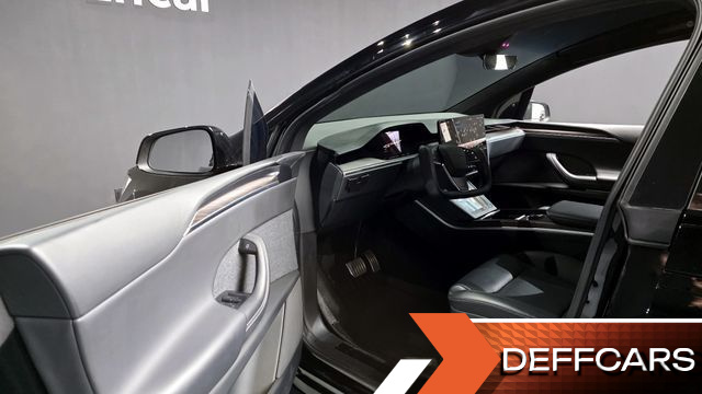 Tesla MODEL X AWD купить на сайте DeffCars