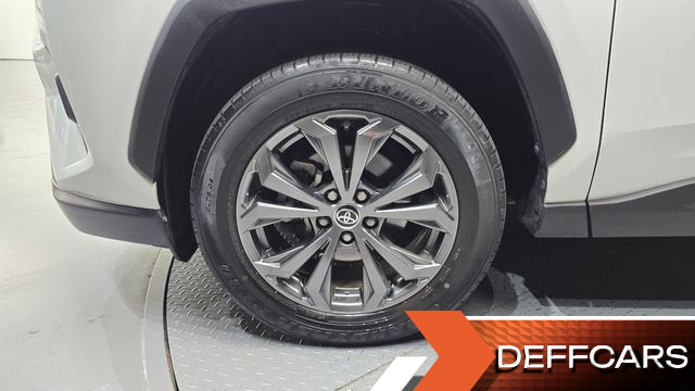 Toyota RAV4 2.5 2WD Hybrid купить на сайте DeffCars