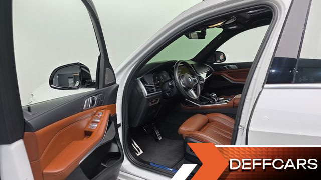 BMW X7 xDrive 40i M Sport 6STR купить на сайте DeffCars