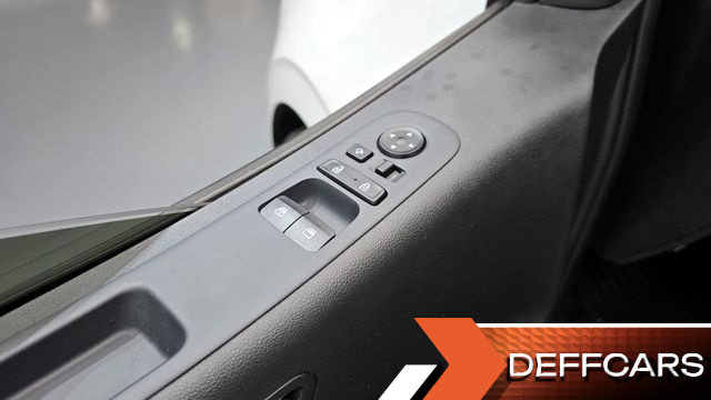 Hyundai STARIA Tourer 9-Seater Modern купить на сайте DeffCars