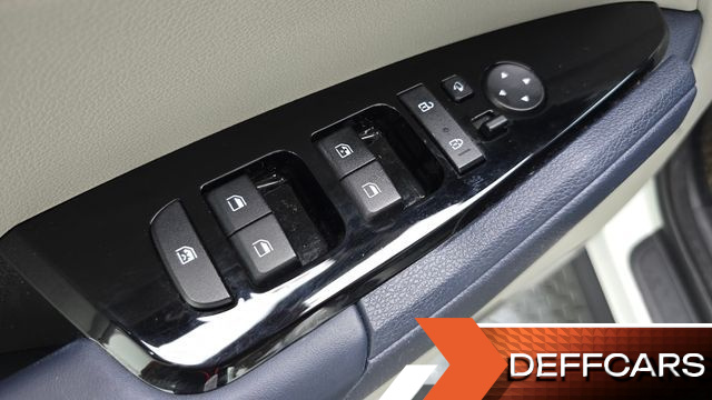 Kia SPORTAGE Gasoline 1.6 Turbo 2WD Nobleless купить на сайте DeffCars