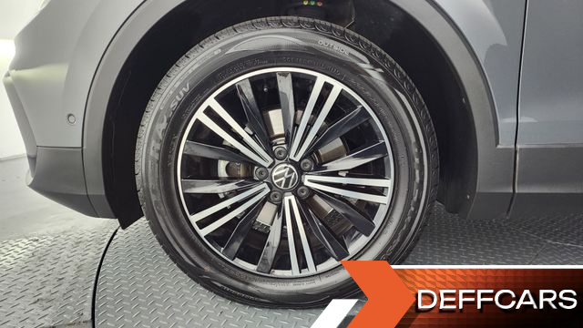 Volkswagen TIGUAN 2.0 TDI Premium купить на сайте DeffCars