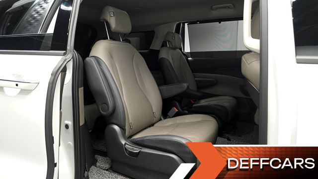 Kia CARNIVAL 9-Seater Noblesse купить на сайте DeffCars